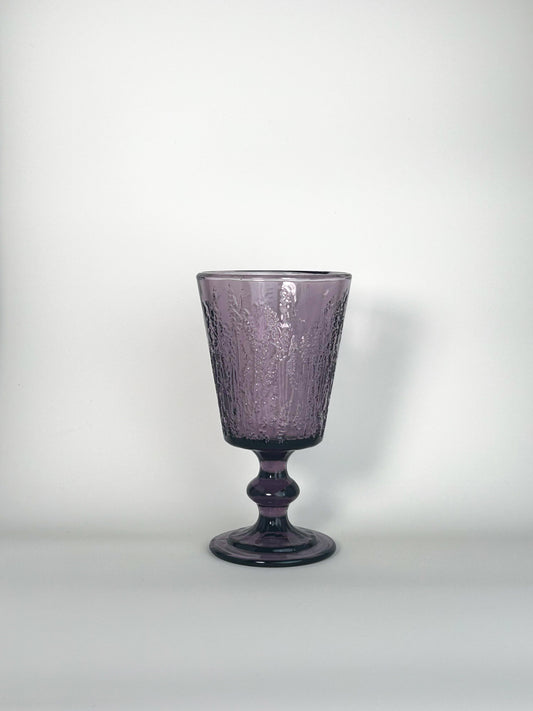 Khloe - Lavender Embossed Retro Wine Glass